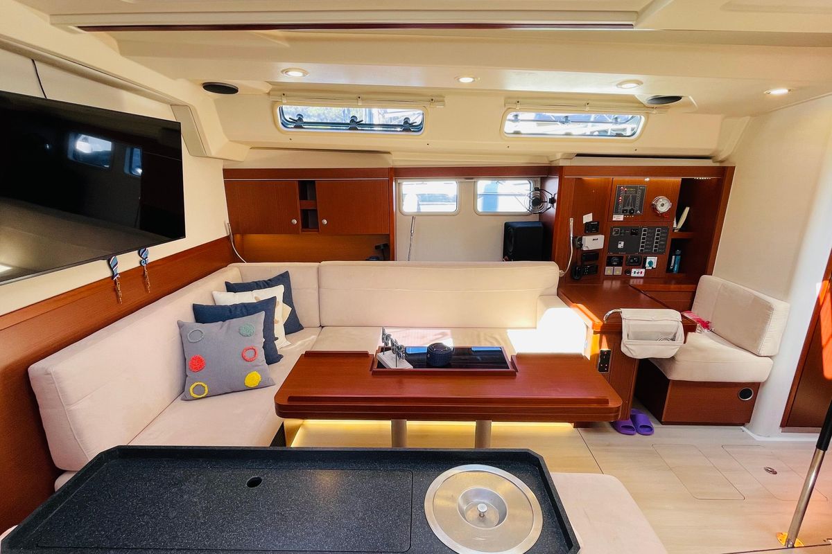 2015 Hanse 50 