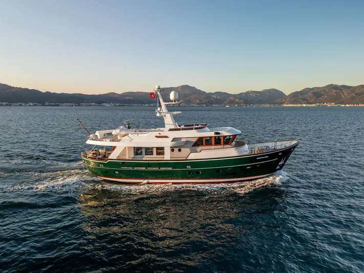 Yosma Yacht Photos Pics 