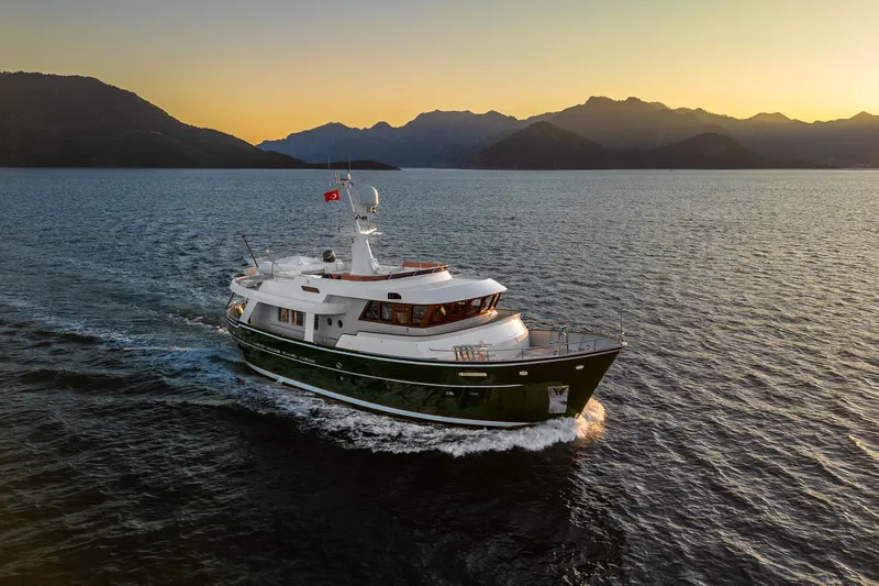 Yosma Yacht Photos Pics 