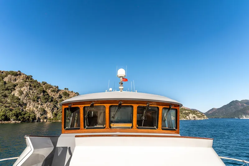 Yosma Yacht Photos Pics 