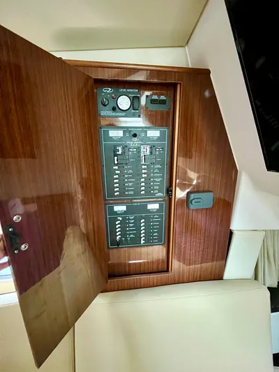 At Last Yacht Photos Pics Breaker Panel