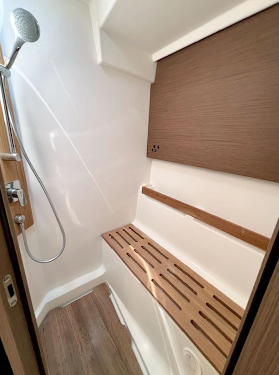 2022 Beneteau 56 