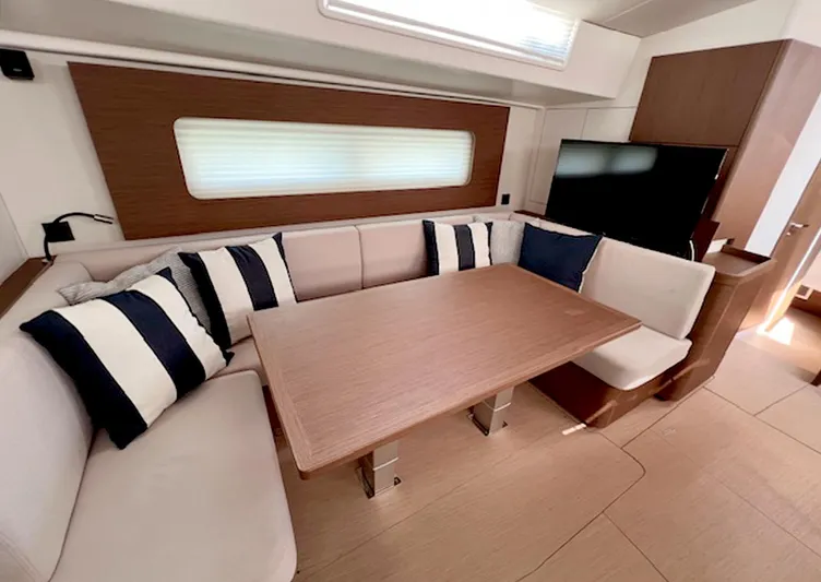 Circe Yacht Photos Pics 2022 Beneteau Oceanis Yacht 54 - Dinette