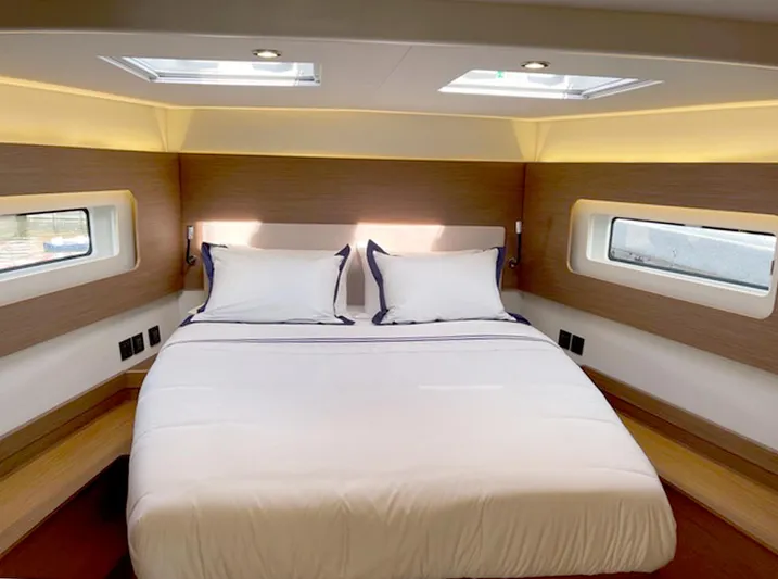 Circe Yacht Photos Pics 2022 Beneteau Oceanis Yacht 54 - Master cabin