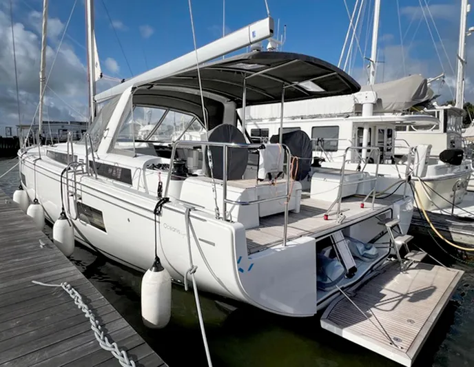 Circe Yacht Photos Pics 2022 Beneteau Oceanis Yacht 54 - Transom
