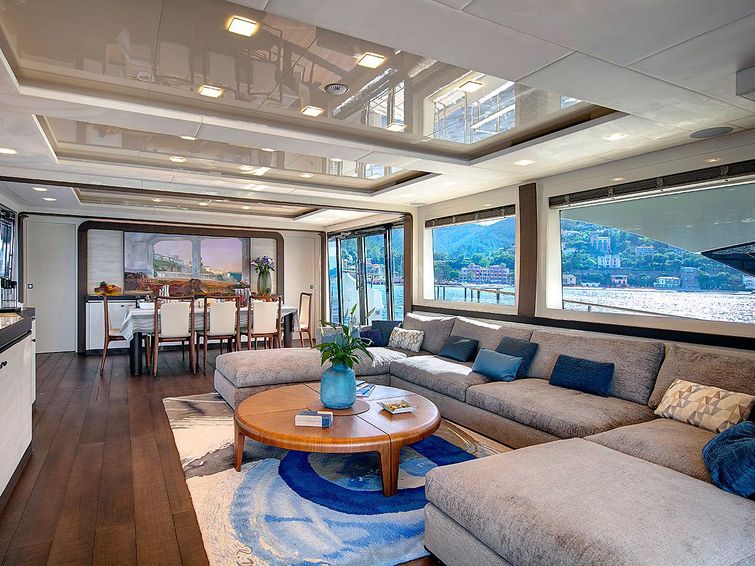 2018-96-monte-carlo-yachts-mcy-96