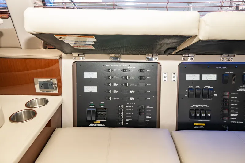  Yacht Photos Pics 2017 Sea Ray Sundancer 460 electrical panel with control switches and outlets.