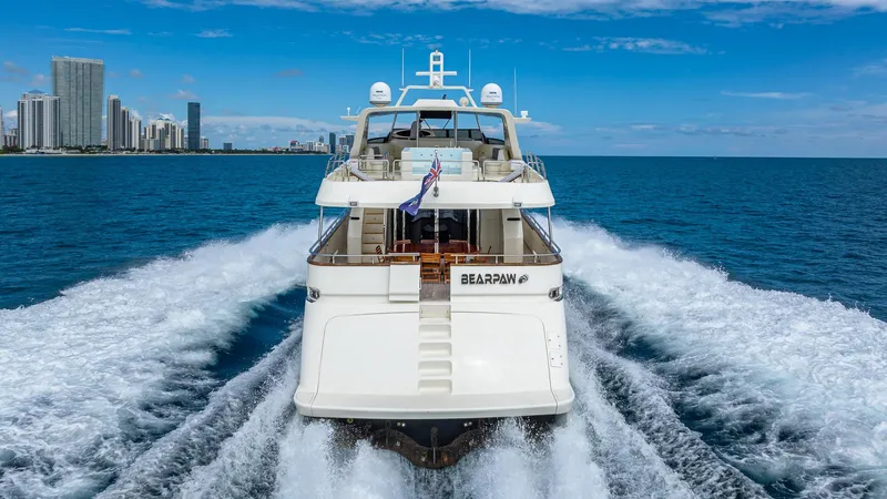 100 Azimut Jumbo Yacht Photos Pics 