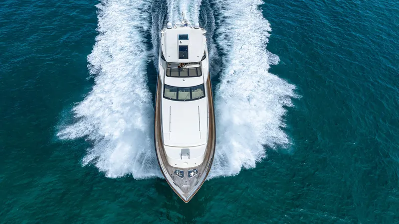 100 Azimut Jumbo Yacht Photos Pics 