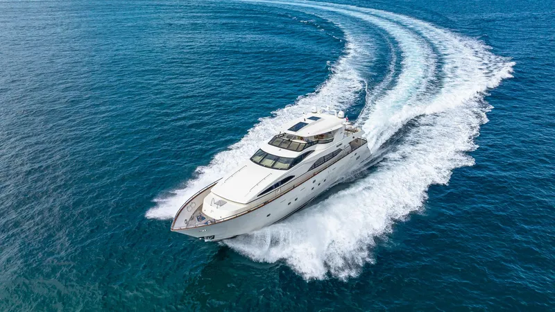 100 Azimut Jumbo Yacht Photos Pics 