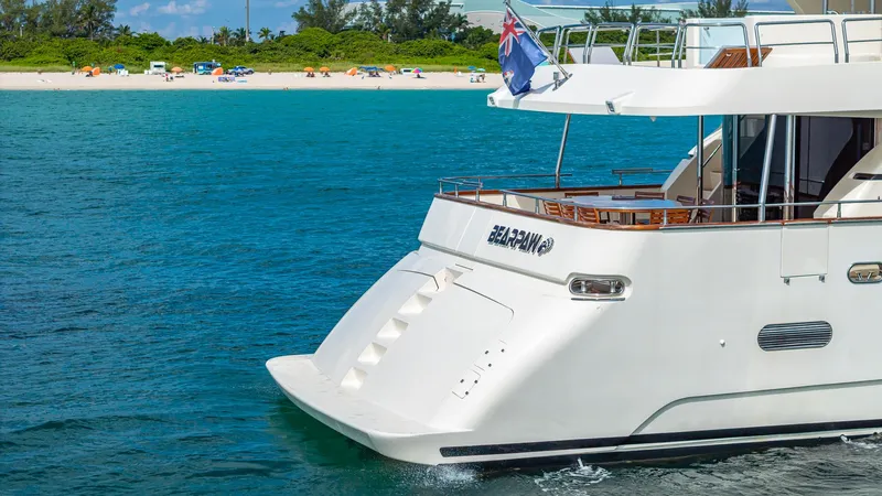 100 Azimut Jumbo Yacht Photos Pics 