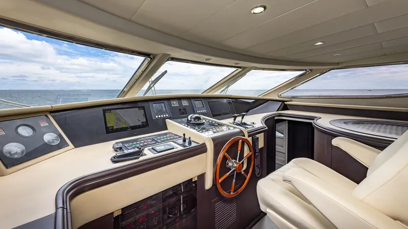 100 Azimut Jumbo Yacht Photos Pics 