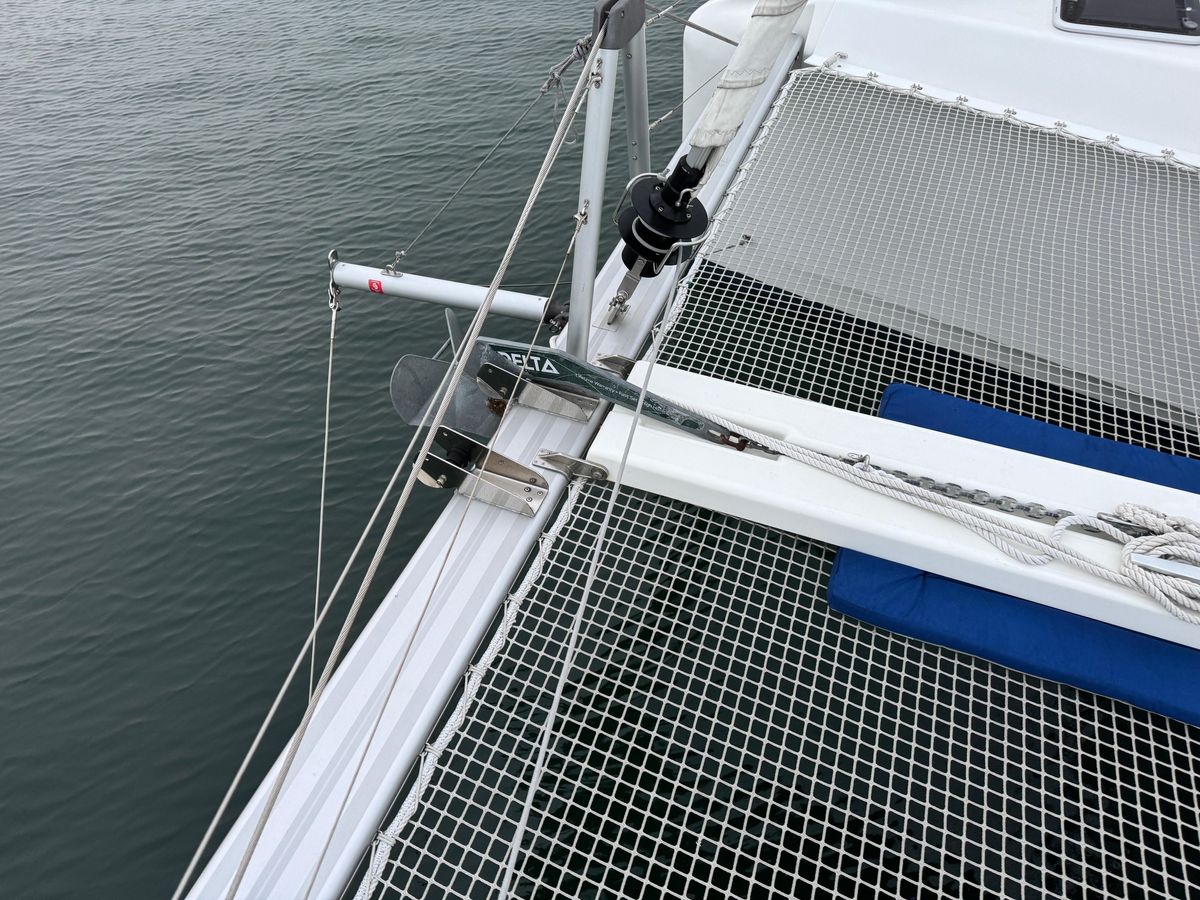 2022 Lagoon 42 