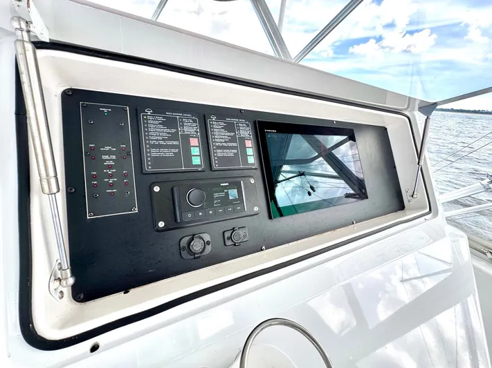 Slab Daddy Yacht Photos Pics 