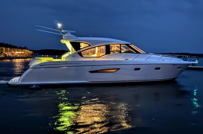 2009 58' Tiara Yachts-5800 Sovran Lake Ozark, MO, US