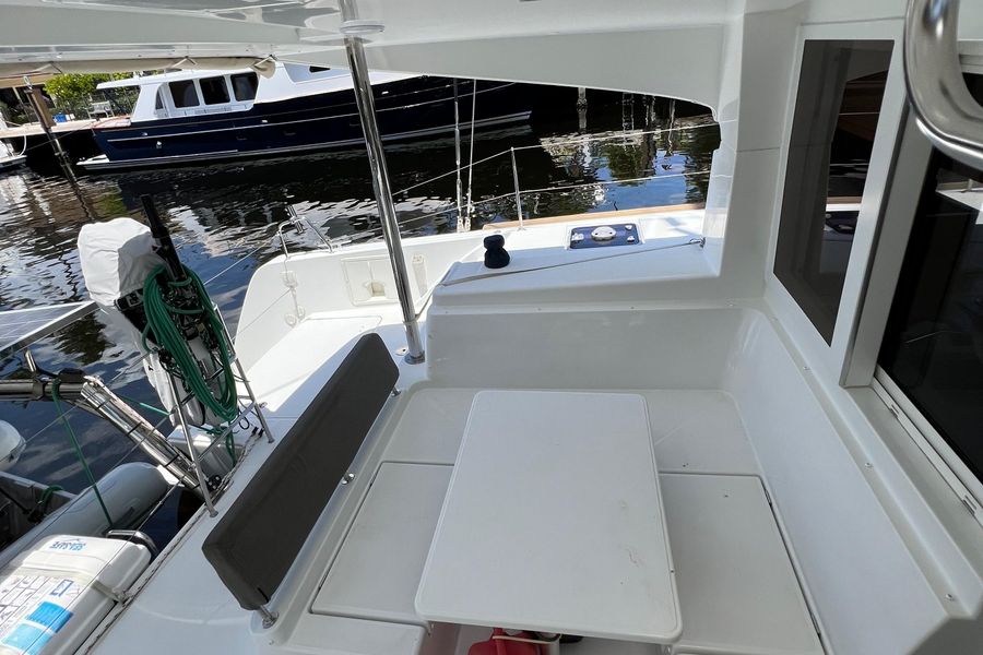 2014 Lagoon 39