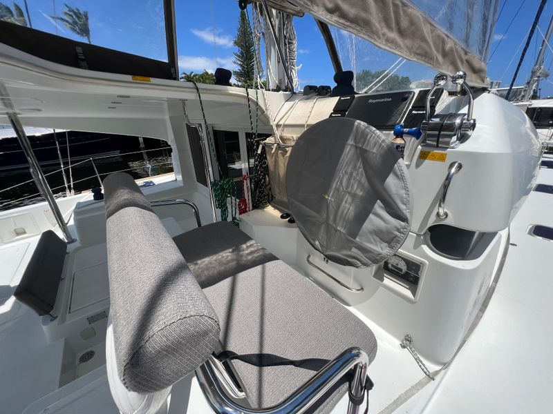 2014 Lagoon 39