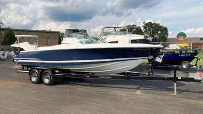Chris-Craft Launch 25