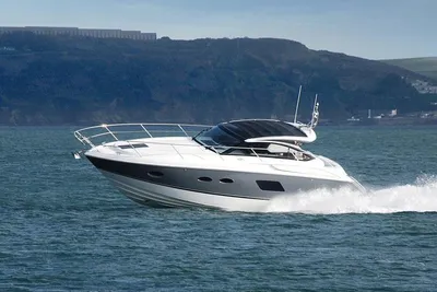 2015 Princess V39