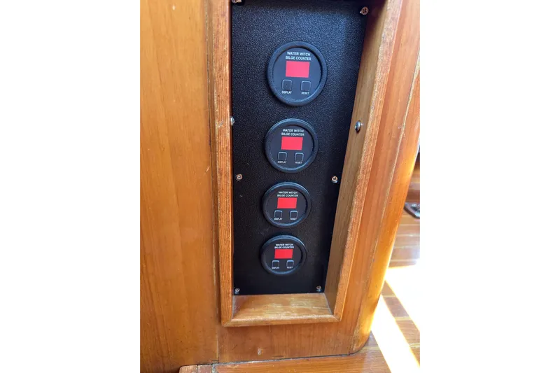  Yacht Photos Pics Control panel on 1987 Albin North Sea Trawler with bilge counters.