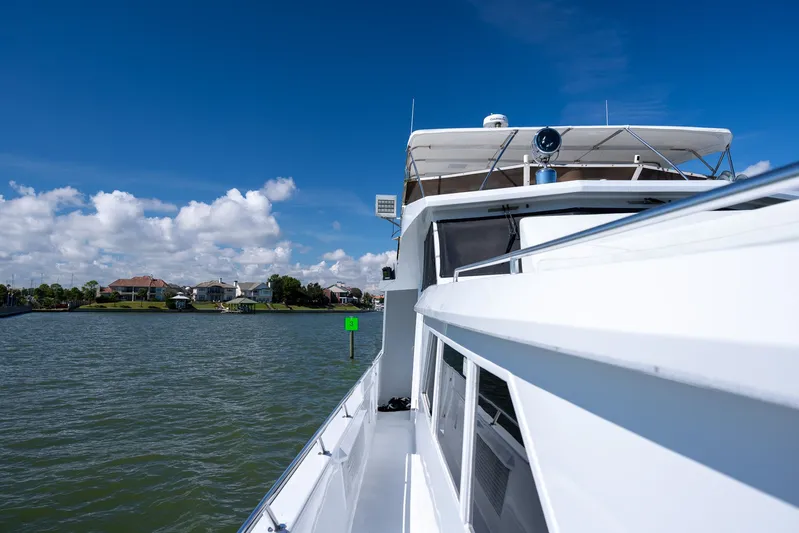 La Vida Yacht Photos Pics 