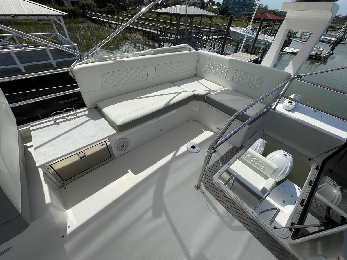 2022 Regal 42 