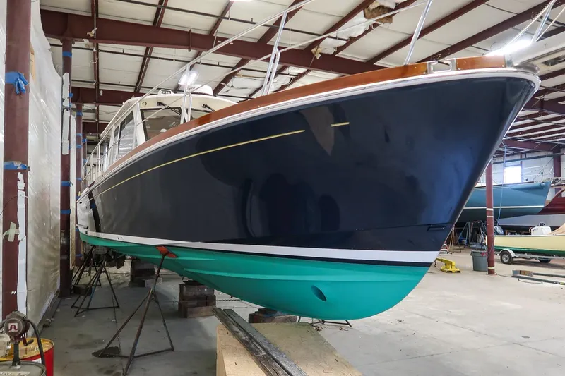 Blue Tang Yacht Photos Pics 2007 Grand Banks 39 Eastbay SX yacht in a storage facility.