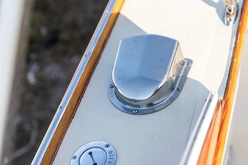 Maruffa Yacht Photos Pics 1980 Dyer 29 boat deck with metal vent and diesel cap.