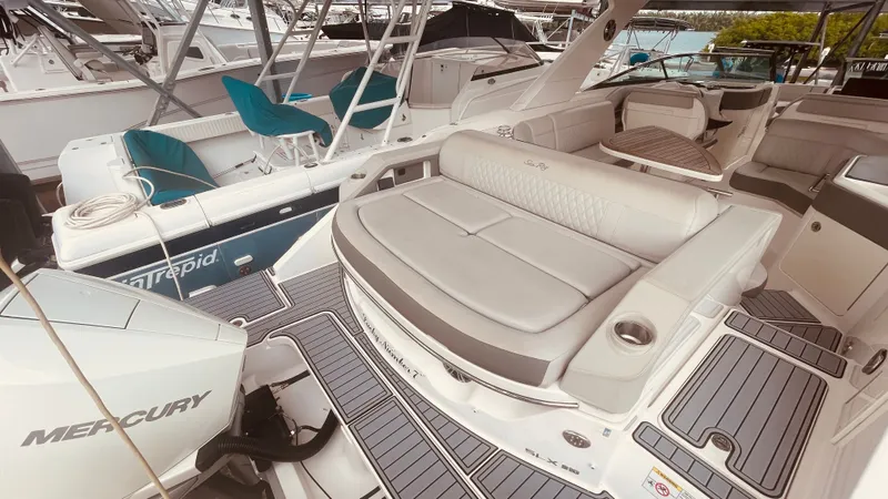 Lucky Number 7 Yacht Photos Pics 