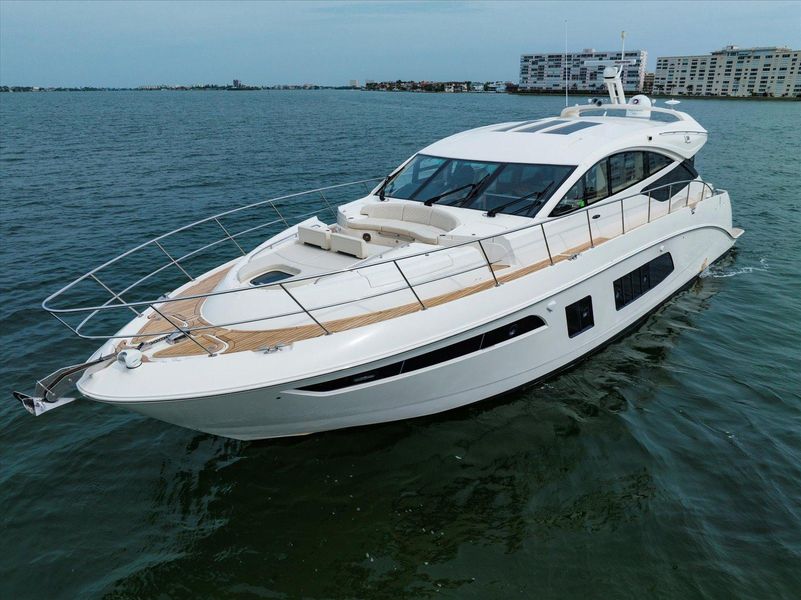 2017 Sea Ray L650