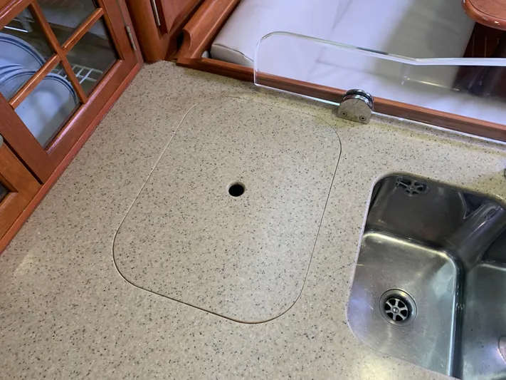 Flote About Yacht Photos Pics 