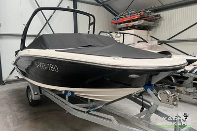 2020 Sea Ray SPX 190 OB
