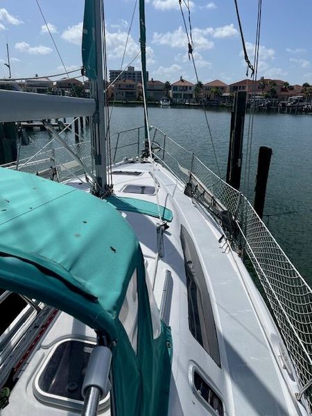 1998 Hunter 376