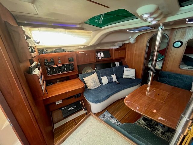 1998 Hunter 376