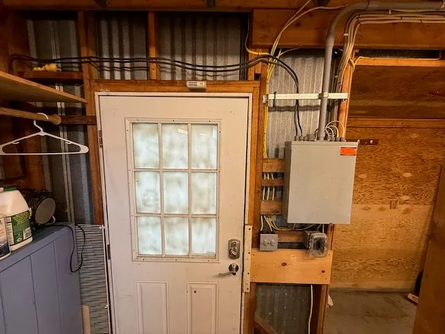 Central I-9 Yacht Photos Pics 