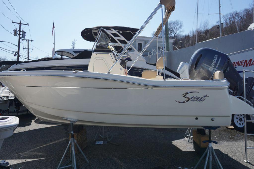 2023 Scout 195 Sportfish
