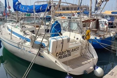 1990 Bavaria 410 Lagoon