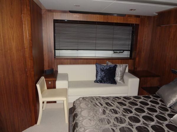 2012 Sunseeker 74 