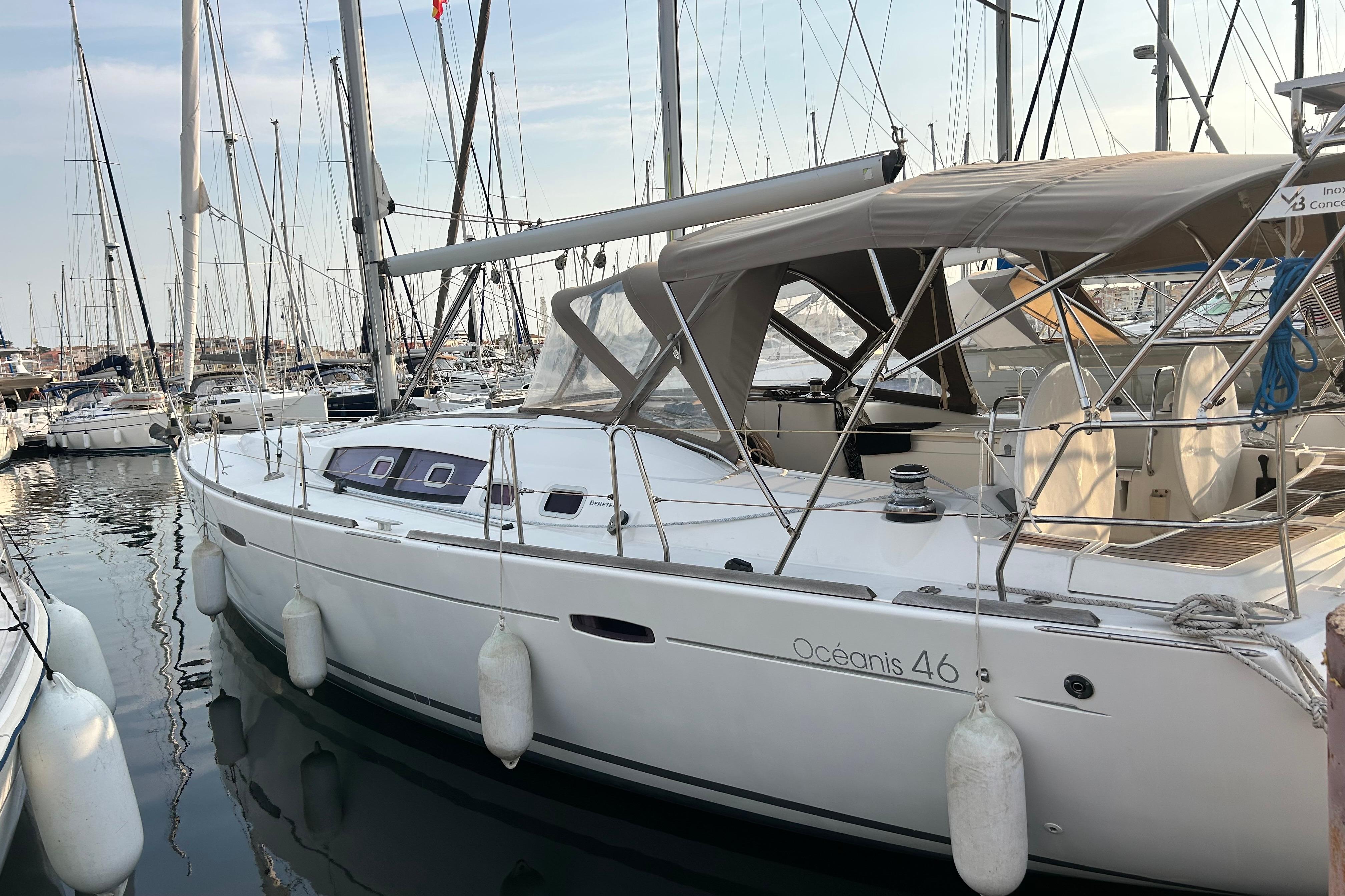 2010 Beneteau Oceanis 46