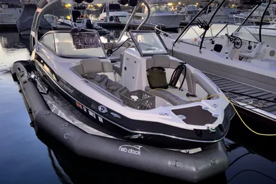 Center Console Eco dry dock
