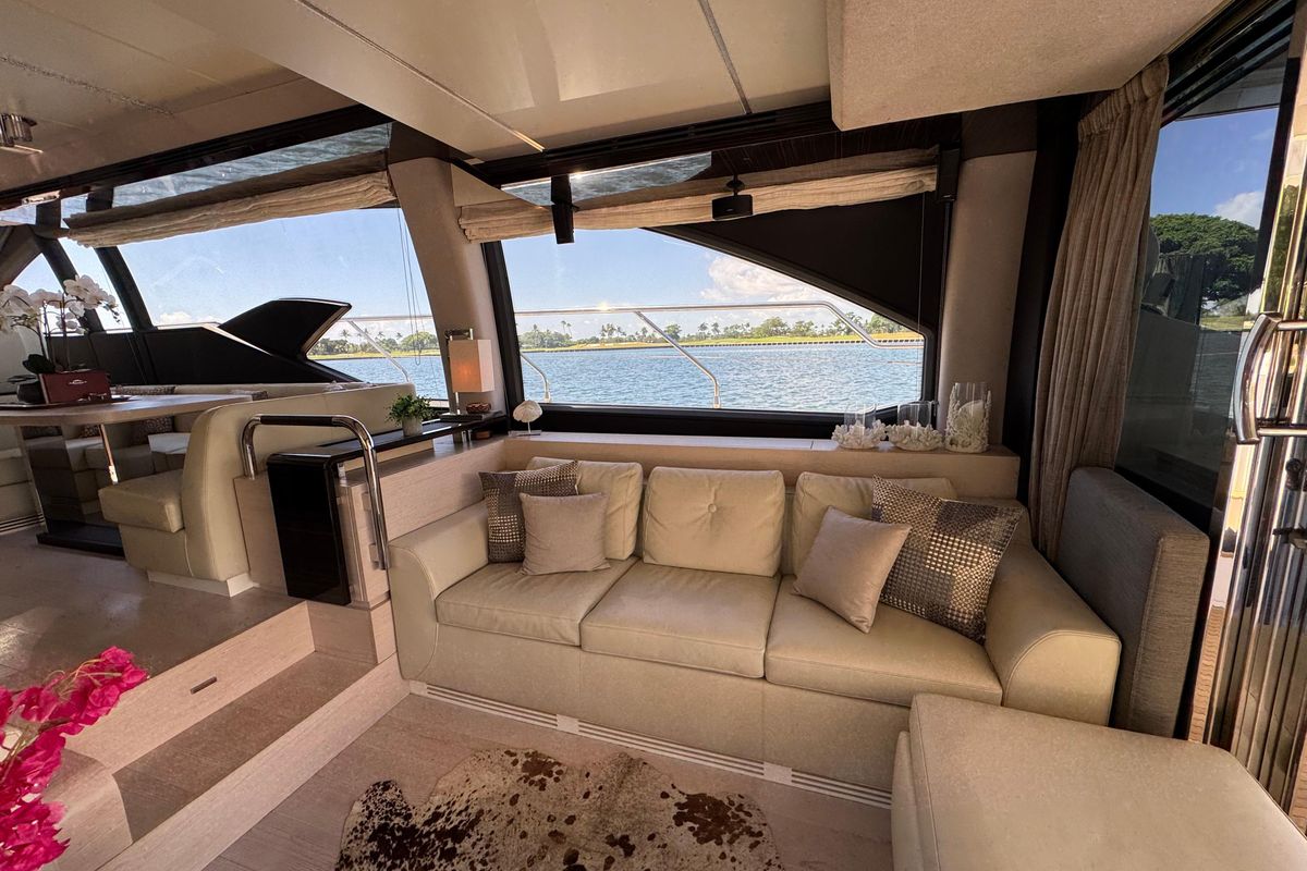 2018 Azimut 66 