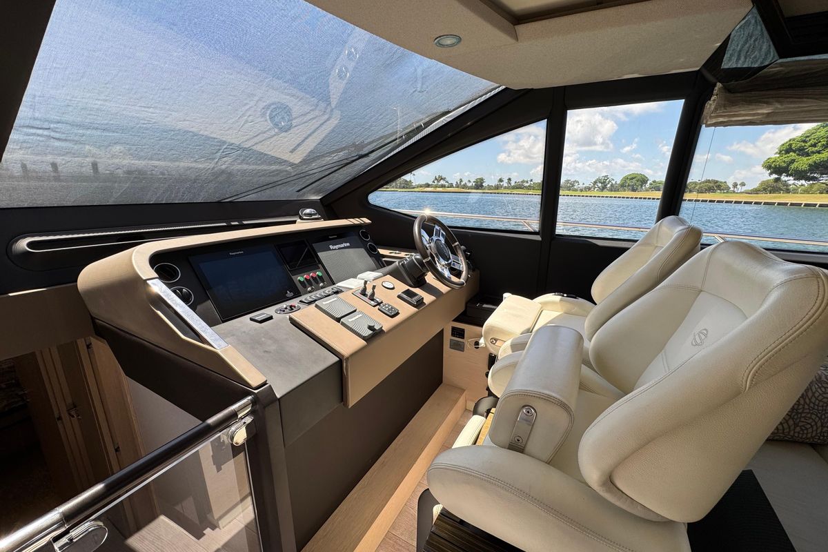 2018 Azimut 66 
