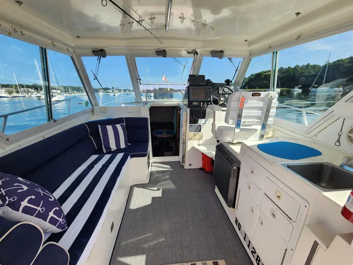 Blue Heron Yacht Photos Pics Bridge deck