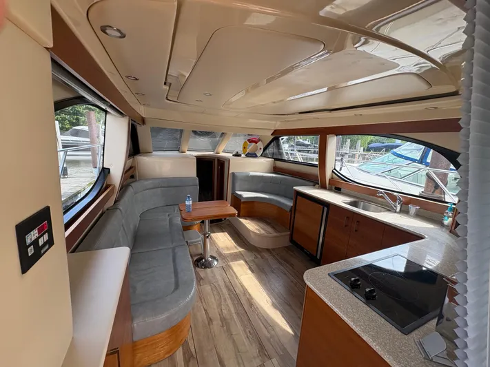 Home Yacht Photos Pics 