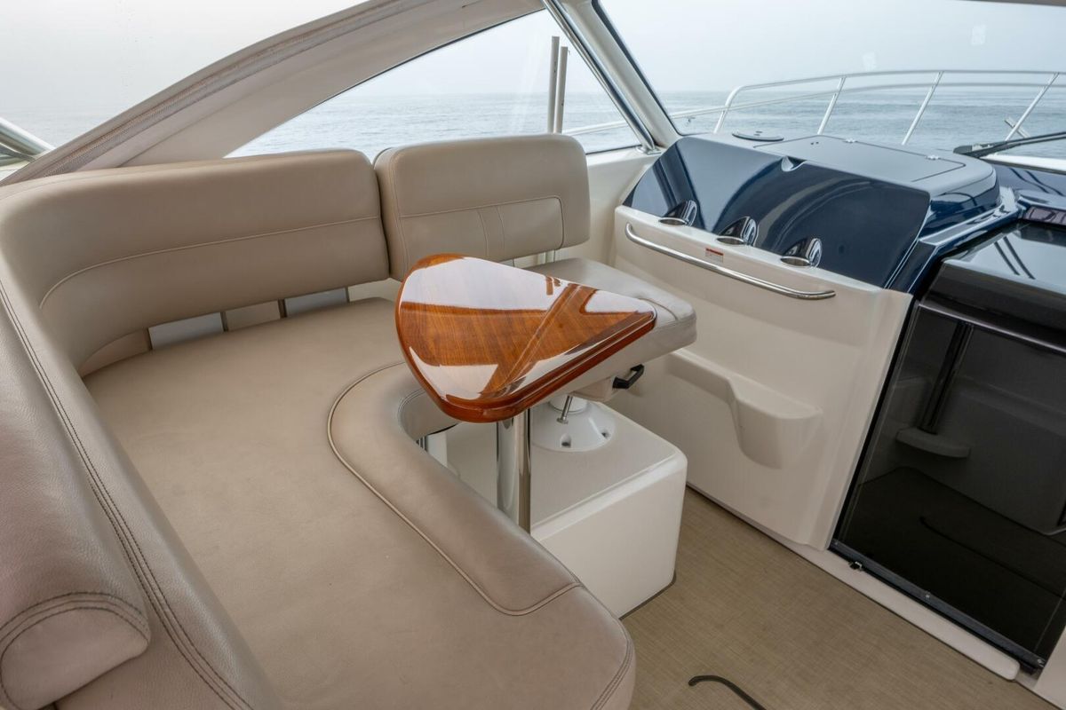 2015 Tiara Yachts 43 