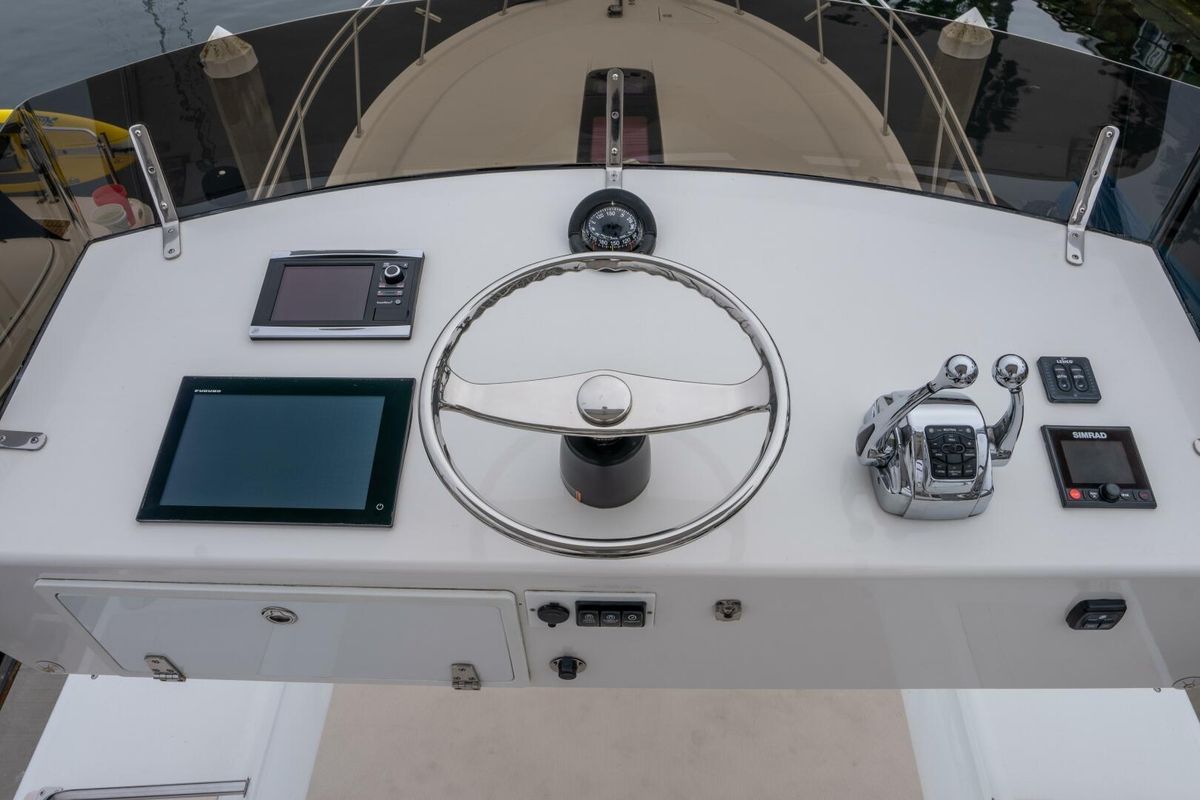 2015 Tiara Yachts 43 