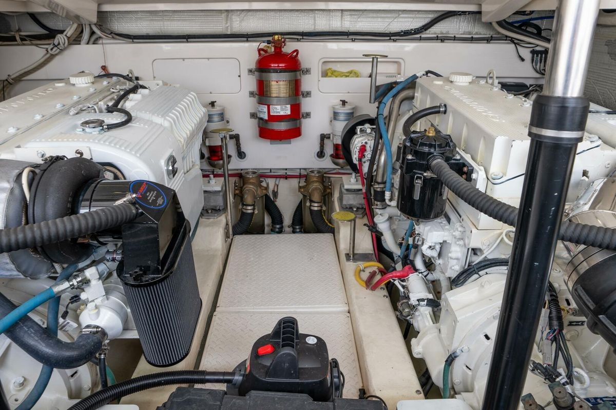 2015 Tiara Yachts 43 