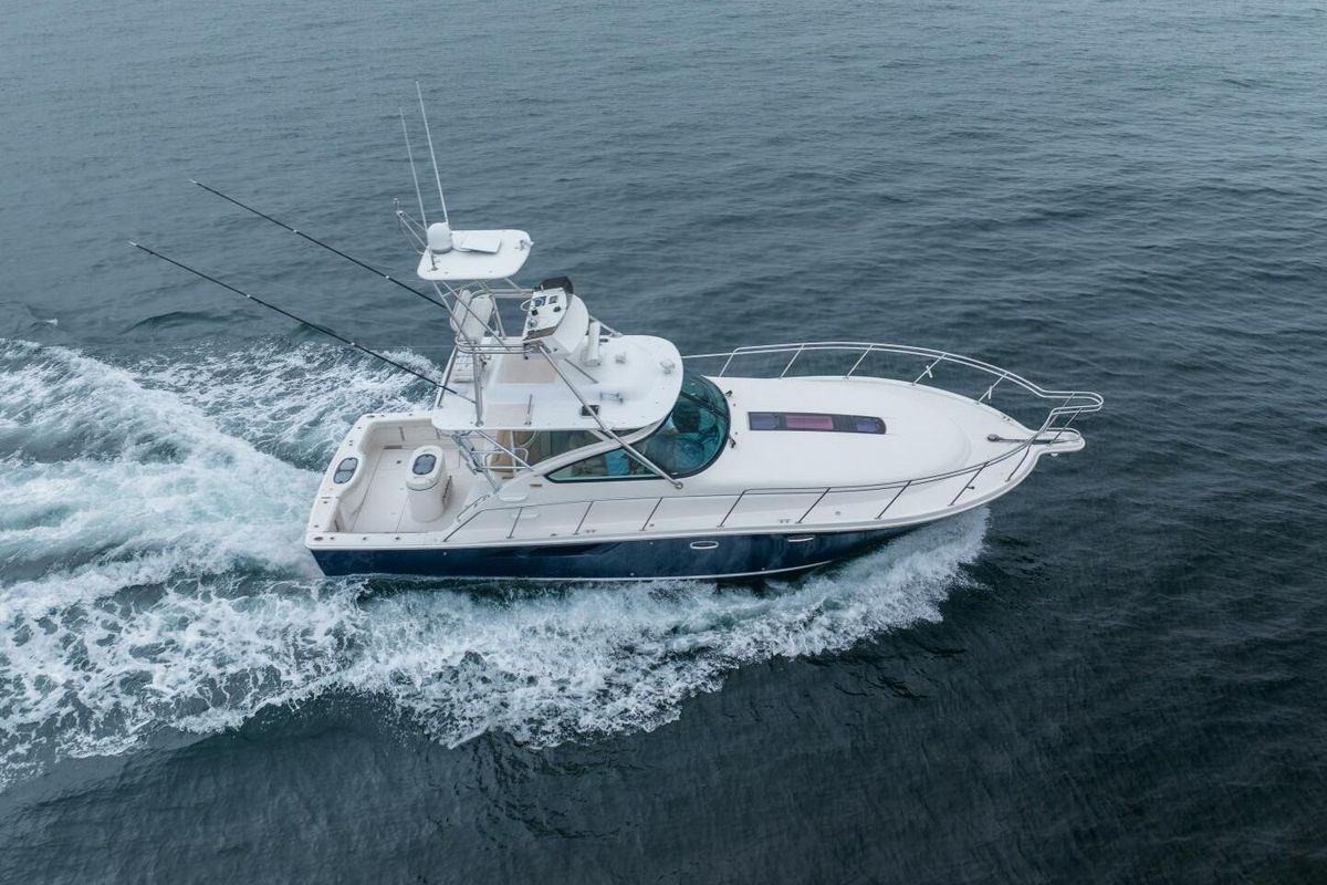 2015 Tiara Yachts 43 