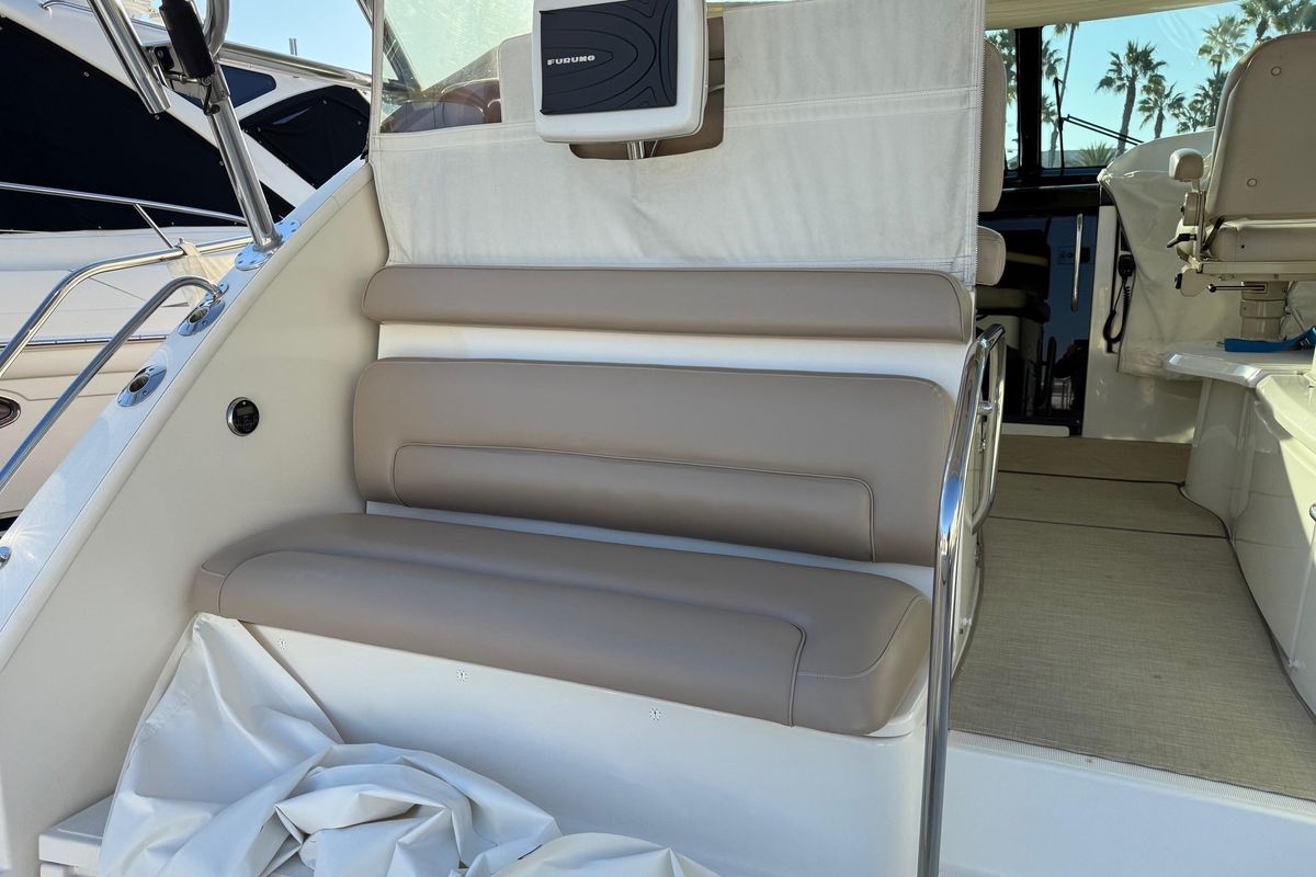2015 Tiara Yachts 43 
