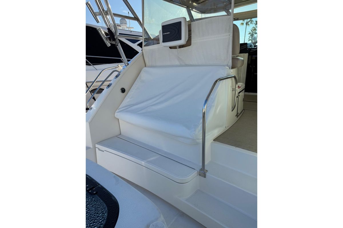 2015 Tiara Yachts 43 
